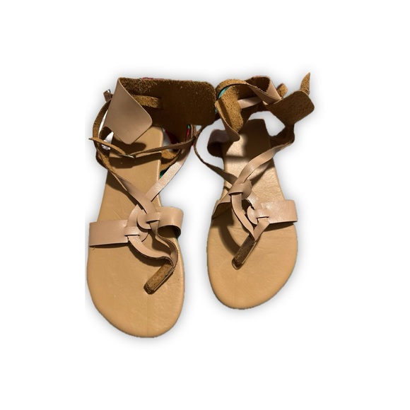 Shoes - Faux Leather Women's Tan Strappy Sandals Never Worn